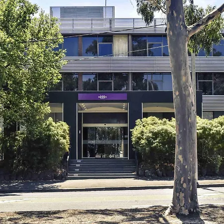 Mercure North Melbourne-3